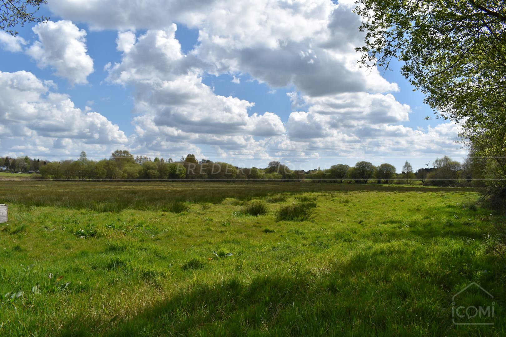 TERRAIN AGRICOLE - PROCHE CENTRE VILLE - IDEAL POUR CHEVAUX - EXPOSITION SUD - ACCES FACILE photo 5